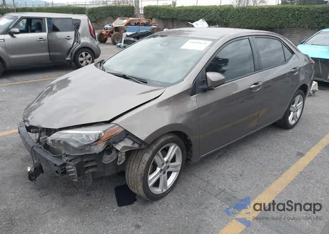 2017 Toyota Corolla Le z USA, uszkodzony, nr VIN 2T1BURHE7HC879483